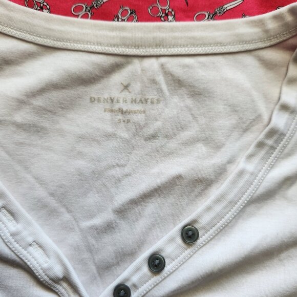 Denver Hayes white long sleeve - Picture 2 of 3